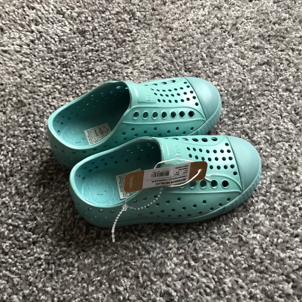 Native Shoes Jefferson Metallic Size C8